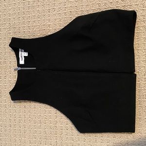 Elizabeth and james size small crop top